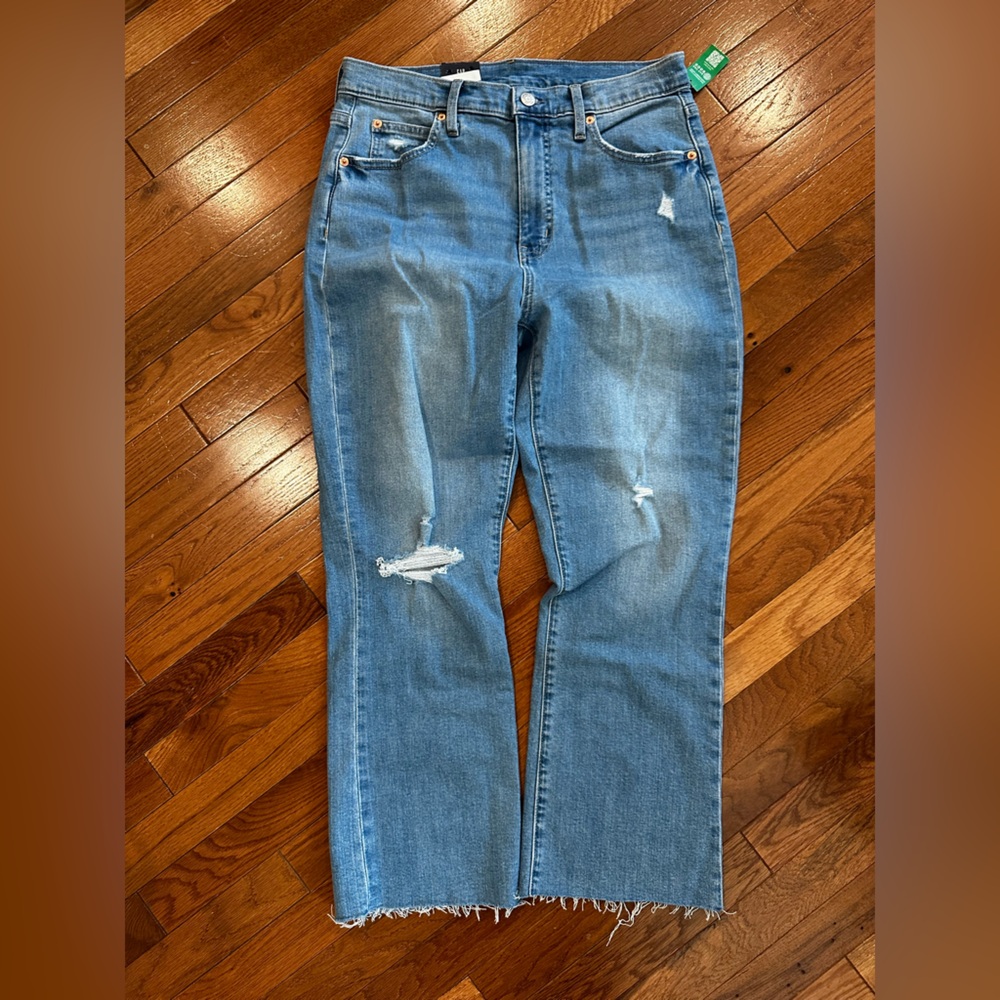 🎉 NWT 🎉 GAP Kick Fit Flare High Rise Capri Jeans Size 30/10 - Picture 5 of 7